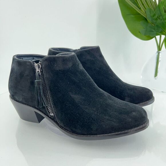 Vionic Women's Serena Boot Size 6.5 Bootie Black Suede Almond Toe Zip Comfy Shoe - Picture 2 of 13